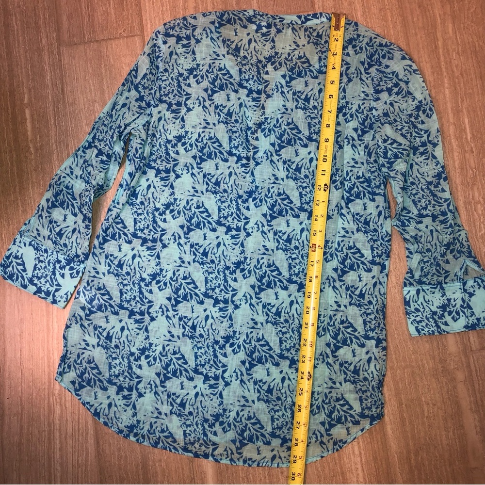 Vineyard Vines coverup Size XS - 3/4 length sleeves - Picture 5 of 7